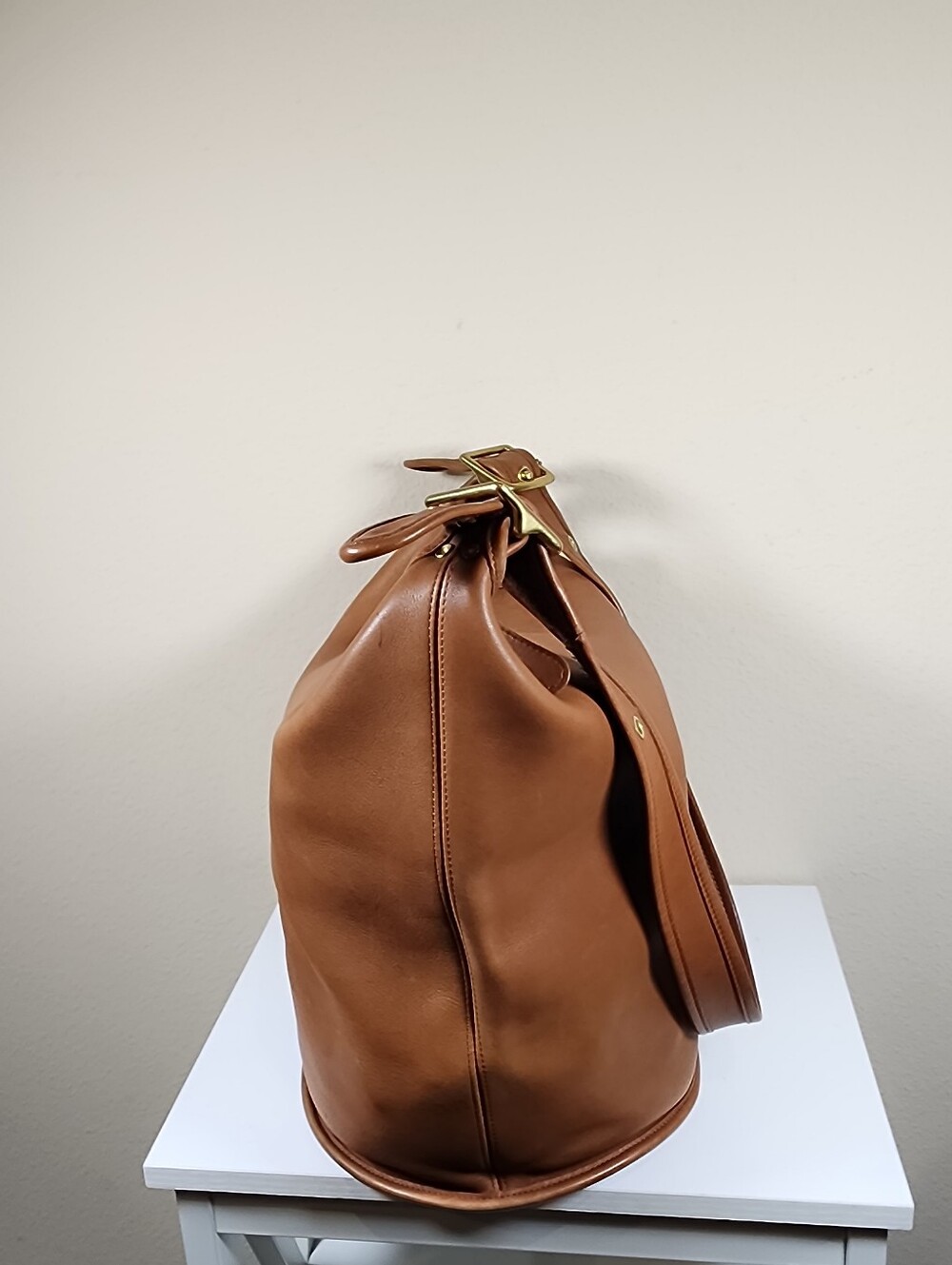 Vintage Coach British Tan Duffle Sac #9085 - Picture 6 of 16